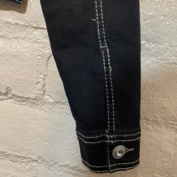 ❌SOLD❌ 🎁Holiday Sale! Now till the end of December. Amethyst Jacket - Picture 14 of 15